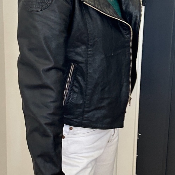 RARE VINTAGE EN KUEROS ARGENTINA 100% GENUINE LEATHER JACKET. SIZE 4 - Picture 6 of 7